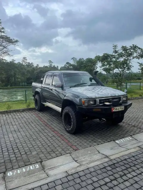 Hilux 107 SSR-X for sale.  