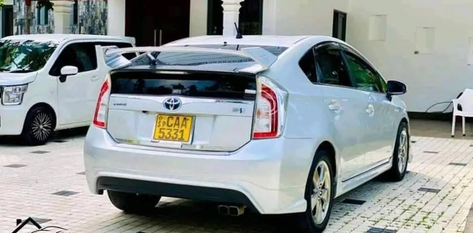 Toyota Prius S Touring Package