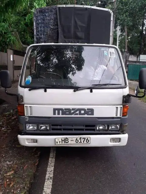 Mazda Titan