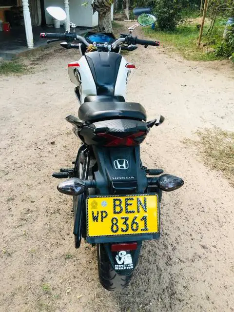 Honda CB honet 160