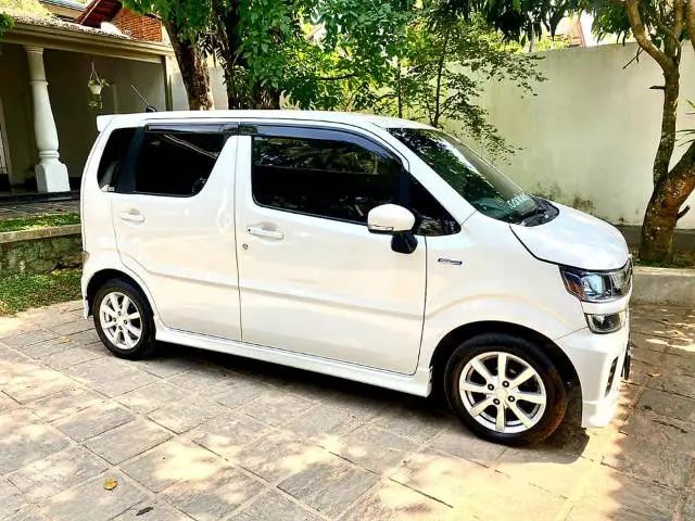 suzuki-wagon-r-fz-for-sale-in-Colombo-sri-lanka