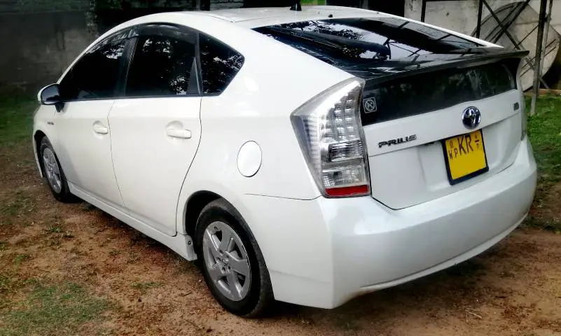 Toyota Prius 2011 Car For Sale